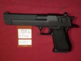 PENDING IMI Magnum Research Desert Eagle.44 Mag PENDING - 1 of 5