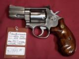 SOLD Smith & Wesson 686 2 1/2" Lew Horton SOLD - 1 of 11