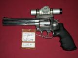 SOLD Smith & Wesson 686-5 6" SOLD
- 1 of 6