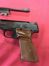 SOLD SMITH & WESSON MODEL 41 1957 SOLD - 3 of 21