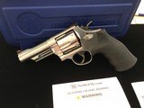 Smith & Wesson Model 629-6 - 3 of 9