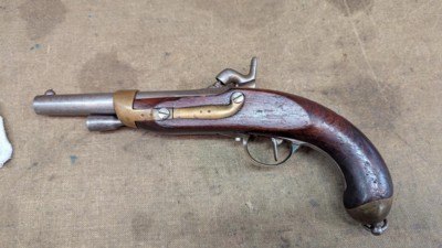 French Mle 1822 Flintlock Percussion Pistol made at Mutzig Arsenal - dated 1856 - Image 2 of 15