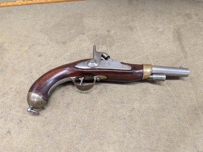French Mle 1822 Flintlock Percussion Pistol made at Mutzig Arsenal - dated 1856 - Image 1 of 15