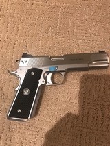 Wilson Combat CQB Elite 5" 45ACP - 2 of 8