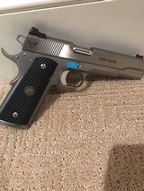Wilson Combat CQB Elite 5" 45ACP - 3 of 8