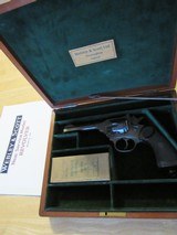 Webley & Scott Model Mark IV 38. - WWII Issue - .380 (.38S&W) caliber DA top ejecting revolver - 14 of 15