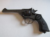 Webley & Scott Model Mark IV 38. - WWII Issue - .380 (.38S&W) caliber DA top ejecting revolver - 1 of 15