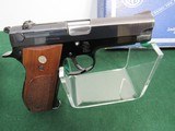 Scarce NIB "1957" Smith & Wesson Model 39 - no dash - 9mm para - with original sales receipt & 4 magazines - 8 of 9