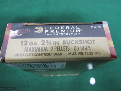 Federal 12 Gauge 00 Buck
Premium LE Tactical Ammunition
2 3/4 Inch
1 box
of 5 rounds