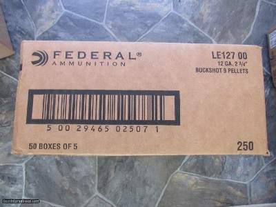 12 GAUGE 00 BUCK SHOT
FEDERAL
Law Enforcement Rated LE12700 1325fps Muz Vel Case 250 Shells