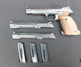 Sig Hammerli P240 Target Pistol 3 Barrel Set (FACTORY REFURB) .22LR .32S&W .38SPE - 1 of 15