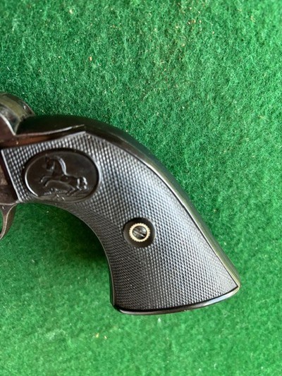 Colt 1st Generation SA original Guta Percha grips serial range 1900 to 1915 - Image 10 of 14