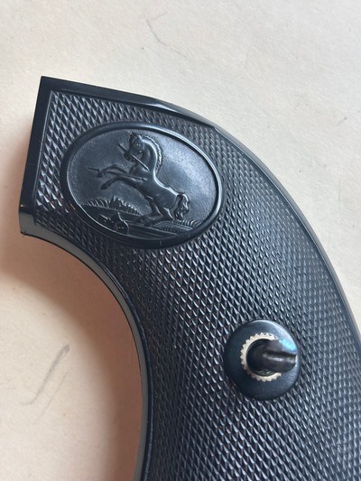 Colt 1st Generation SA original Guta Percha grips serial range 1900 to 1915 - Image 8 of 14