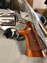 Smith & Wesson 629-1 44 Mag Revolver - 2 of 11