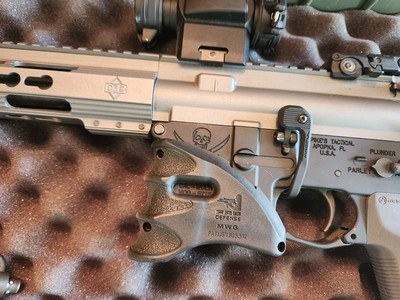 Spikes Tactical Calico - Image 2 of 4