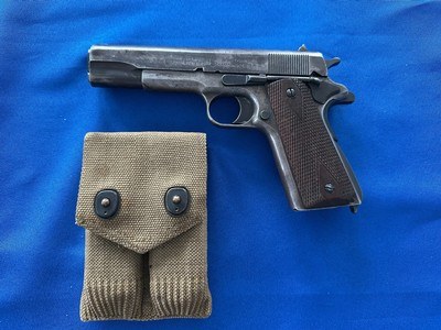 Colt 1911 US Army 1918 2 magazines 1917 pouch 45 ACP - Image 1 of 15