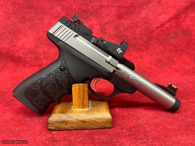 Browning Buck Mark Micro Bull SR w/Crimson Trace Red Dot 22 LR 10+1 4" Stainless Threaded Bull Barrel (051595490)