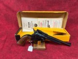 Ruger Blackhawk .30 Carbine 7.5" made in 1969 4 Digit Serial # 52xx - 4 of 5