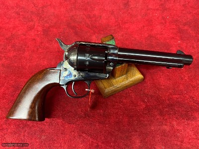Uberti 1873 Cattleman .22 LR 12 Shot Cylinder 5.5" Barrel (356187)