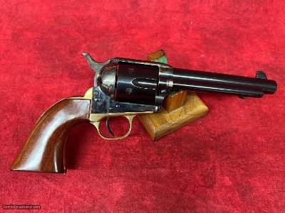 Uberti 1873 Cattleman II Brass with Retractable Firing Pin .45 Colt 5.5" Barrel (356410)