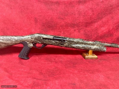 Benelli SBE 3 Steady Grip 12ga Mossy Oak Bottomland 24" w/pistol grip (10352)