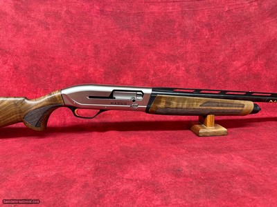 Browning Maxus II Upland 12ga 3" 28" Matte Blued Vent Rib Barrel, Satin Nickel Aluminum Receiver, Turkish Walnut Wood Stock w/Adj Shim (