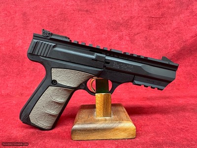 Browning Buck Mark Black Label URX 22 LR 10+1 5.50" FDE Grips (051601490)
