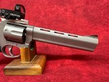 Taurus M17 Tracker 17 HMR 6.5" SS 7 Round with Vortex Venom 3 MOA red dot - 4 of 12