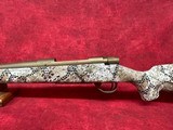 Weatherby Vanguard Badlands 270 Win 24" Burnt Bronze Cerakote #2 Threaded Barrel, Badlands Approach Camo Monte Carlo (VAP270NR4T) - 9 of 10
