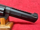 Taurus Raging Hunter 44 Rem Mag 6.75" Picatinny Rail/Ported Barrel (2-440061RH) - 3 of 6