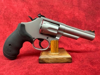 Smith & Wesson 66 357 Mag or 38 S&W Spl +P SS 4.25" Barrel, 6 Shot Matte Stainless (162662)