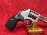 Smith & Wesson 686 Plus L-Frame 357 Mag/38 Special +P 7 Shot 7" Satin SS Barrel (150855) - 2 of 9