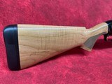 Browning Maxus II Hunter 12ga 3" 4+1 26" Gloss AAAA Maple Wood Stock (011778205) - 2 of 10