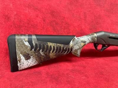 Benelli Super Black Eagle 3 AI Waterfowl Shotgun 12 Ga, 3.5