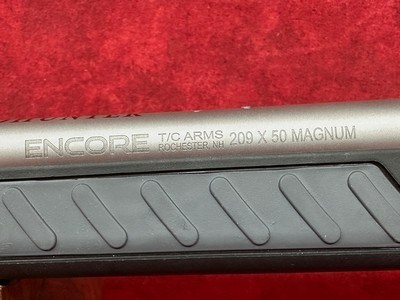 Thompson Center Arms Encore Pro hunter XT .50 Cal 28" SS Black Composite Stock (6022R) - Image 10 of 11