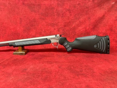 Thompson Center Arms Encore Pro hunter XT .50 Cal 28" SS Black Composite Stock (6022R) - Image 6 of 11