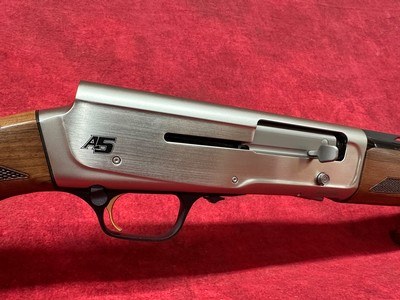 Browning A5 Upland 20 Gauge 3" Chamber 28" Barrel Nickel Aluminum Receiver Oil Walnut Stock (0119036004) - Image 3 of 9