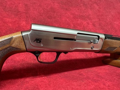 Browning A5 Upland 20 Gauge 3" Chamber 28" Barrel Matte Nickel Aluminum Receiver, Grade I Oil Walnut Stock, (0119036004) - Image 3 of 10