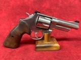 SMITH & WESSON 610 MOUNTAIN GUN 10MM 4" SS BEAR HUG GRIPS/GOLD BEAD SIGHT LIPSEY'S EXCLUSIVE (14042) - Image 1 of 8