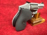 SMITH & WESSON 632 UC TI 32 H&R 1-7/8