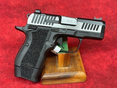 KIMBER CDS9 CLASSIC 9MM DUO 15+1 OR (3600013) - Image 1 of 8