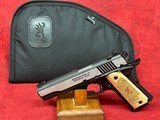 Browning 1911 - 380 Black Label Medallion Full Size Frame 380 ACP 8+1 4.25" Stainless Steel Barrel, Maple Wood Grip (051998492) - Image 7 of 7