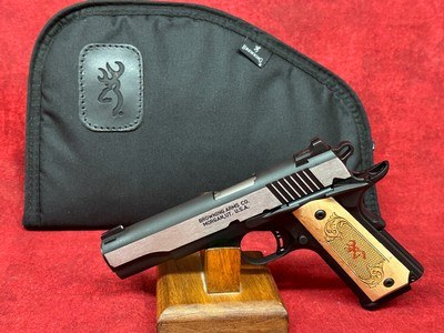 Browning 1911 - 380 Black Label Medallion Full Size Frame 380 ACP 8+1 4.25" Stainless Steel Barrel, Maple Wood Grip (051998492) - Image 7 of 7