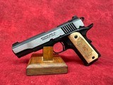 Browning 1911 - 380 Black Label Medallion Full Size Frame 380 ACP 8+1 4.25" Stainless Steel Barrel, Maple Wood Grip (051998492) - Image 4 of 7