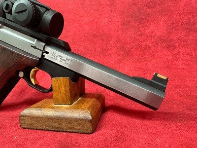 Browning Buck Mark Medallion 22 LR 10+1 5.50", w/Gold Buckmark Grips Vortex Crossfire Red Dot (051581490) - Image 4 of 9