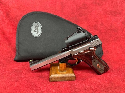 Browning Buck Mark Medallion 22 LR 10+1 5.50", w/Gold Buckmark Grips Vortex Crossfire Red Dot (051581490) - Image 9 of 9