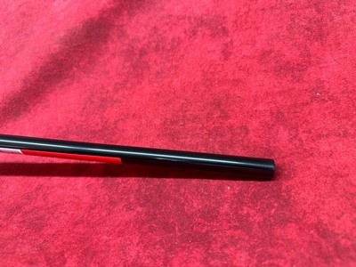 Winchester 70 Super Grade Maple 6.5 PRC 3+1 Capacity, 24" Barrel, Polished Blued Metal Finish, Gloss AAA Maple Stock (535218294) - Image 6 of 10