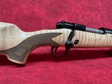 Winchester 70 Super Grade Maple 6.5 PRC 3+1 Capacity, 24" Barrel, Polished Blued Metal Finish, Gloss AAA Maple Stock (535218294) - Image 3 of 10