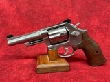 Smith & Wesson 686 Plus Mountain Gun Lipsey’s Exclusive .357 Mag 4” SS (14040) - Image 5 of 7