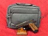 Kimber CDS9 Optic Ready Threaded 9mm  Reverse Two-Tone (3600004) - Image 6 of 6